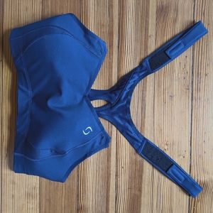NWOT - Brooks Juno sportsbra